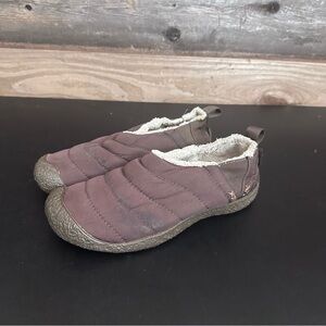 Keen Cush Women Brown Insulated Fur Trimmed Water Resistant Hiking Moccasins 6.5